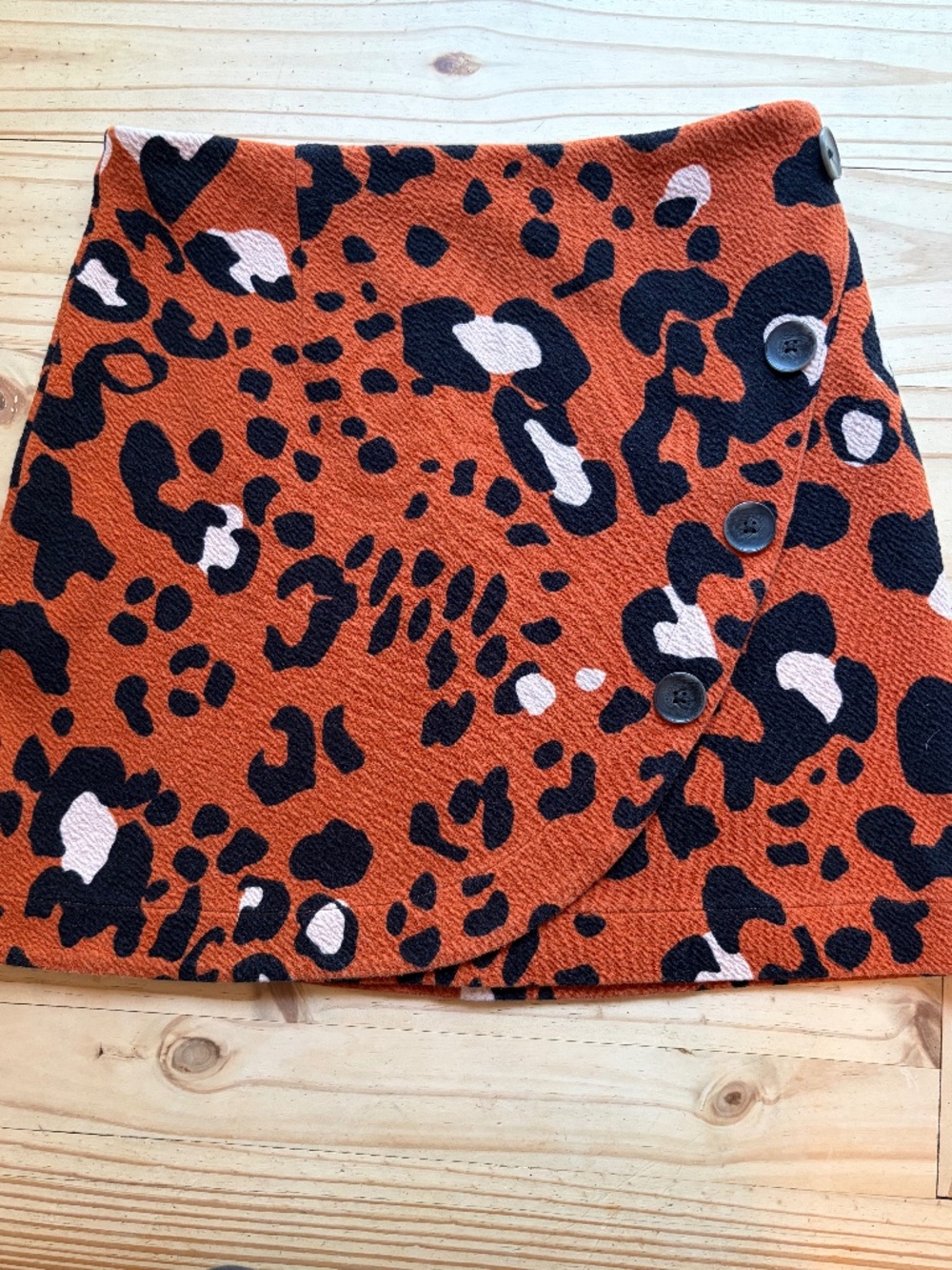 Maeve by Anthropologie Knit Mini Wrap Skirt Leopard Print Size: S